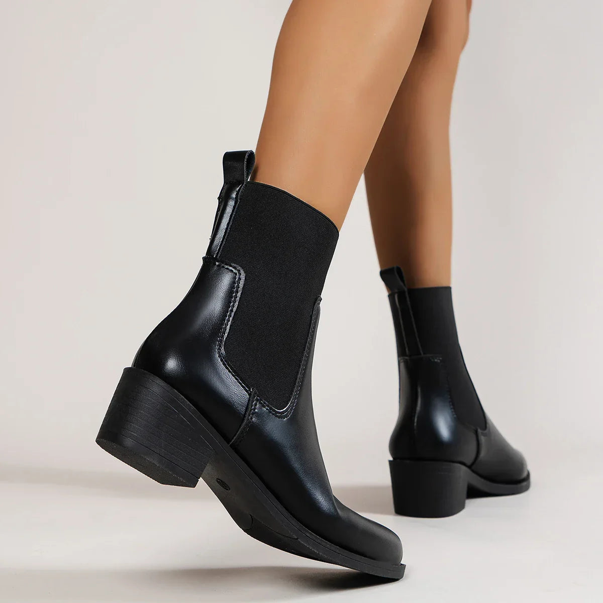 Aurora Glen Chelsea Boot