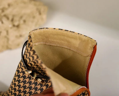 Sloane Houndstooth Stiletto