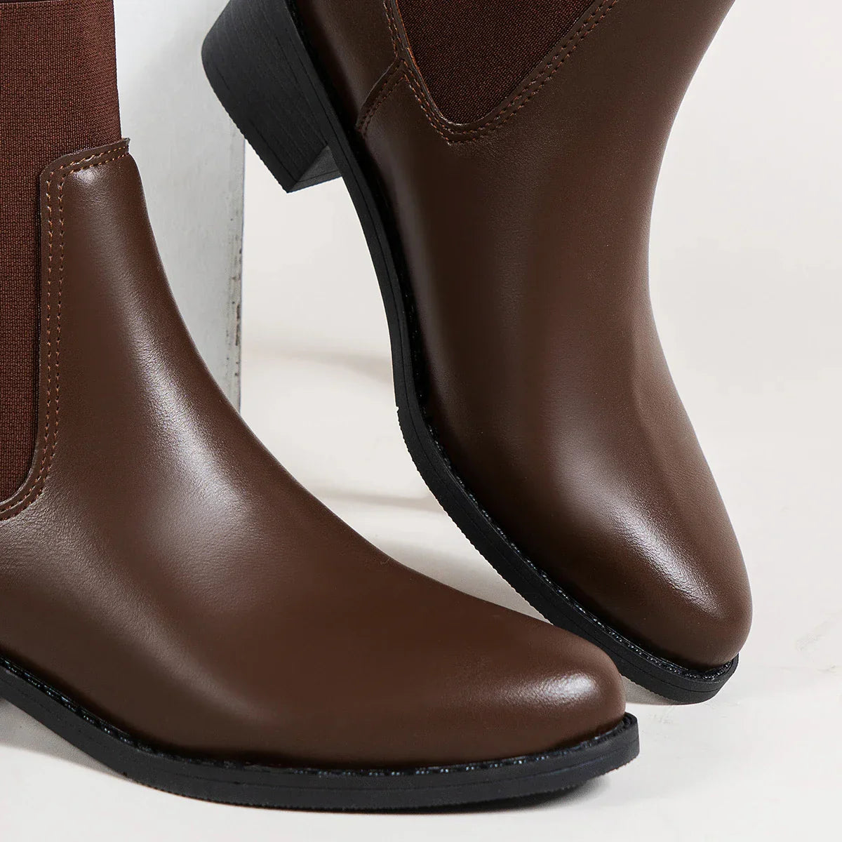 Aurora Glen Chelsea Boot