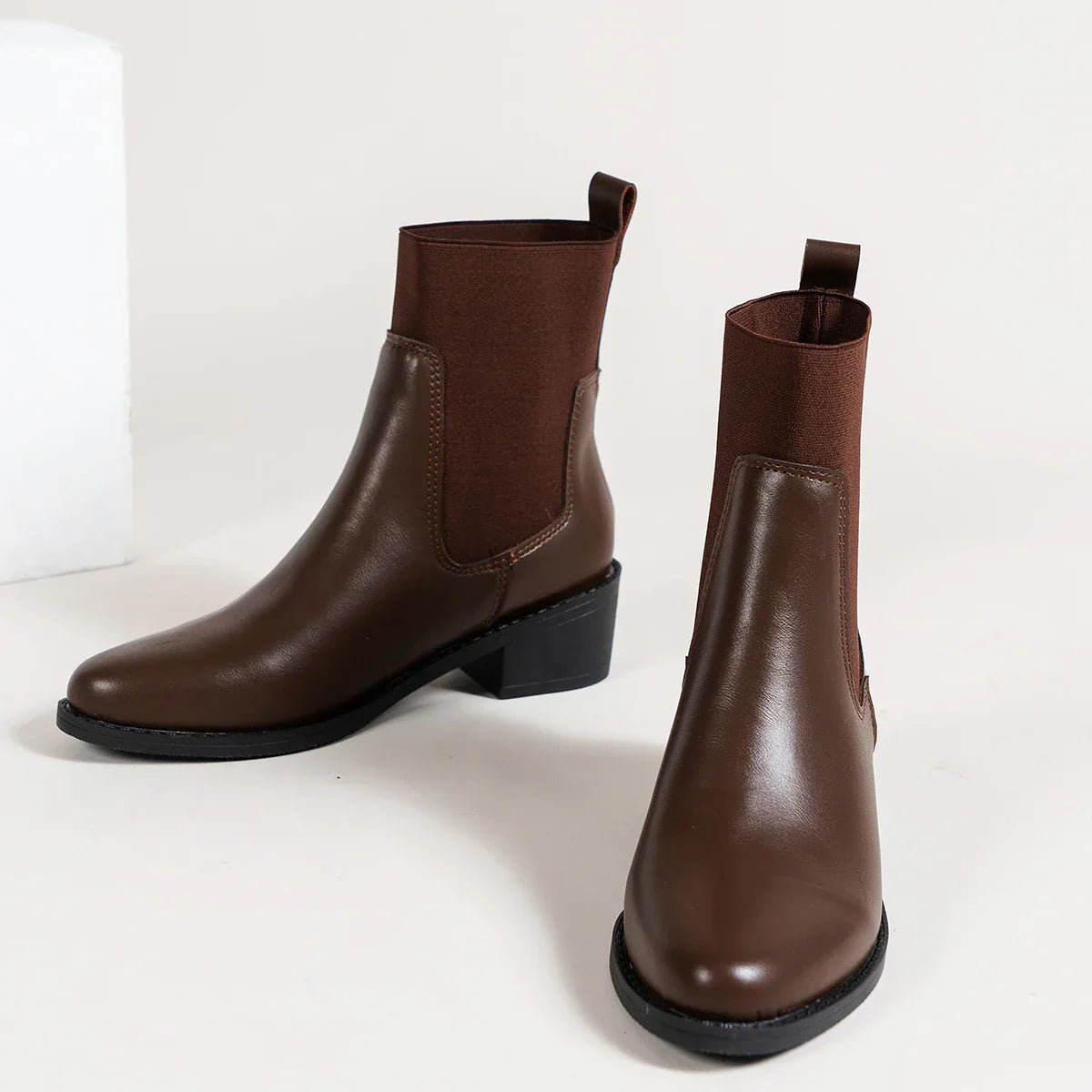 Aurora Glen Chelsea Boot